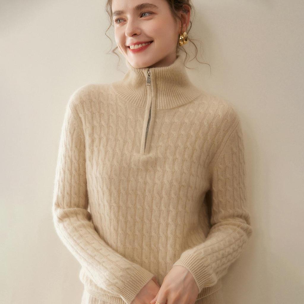 Women's Cashmere Sweater: Loose, Soft, Half-Zip, Stand Collar, Versatile for Autumn/Winter, Heavyweight, Skin-Friendly.