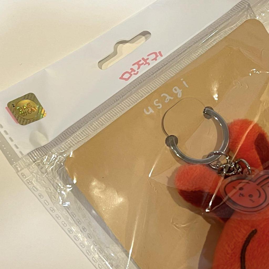 [USED] Korea Exclusive Chiikawa Red Rabbit Mirror Mascot