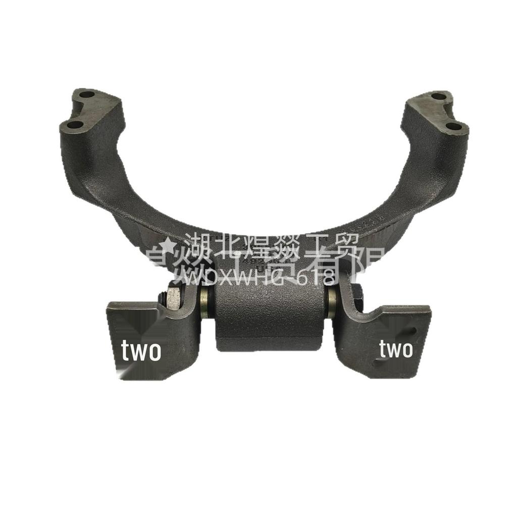 Dongfeng Cummins QSB6.7 Engine Front Suspension Bracket (3955078)