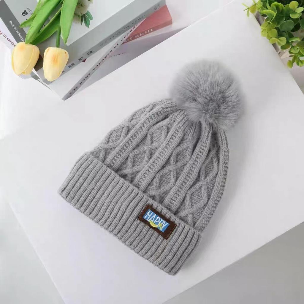 Autumn and Winter New Hats, Women's Hats, Wool Hats, Loose Big Head Circumference, Warm Stacks, Cold Hats, Knitted Ear Protectors, All-match Hats