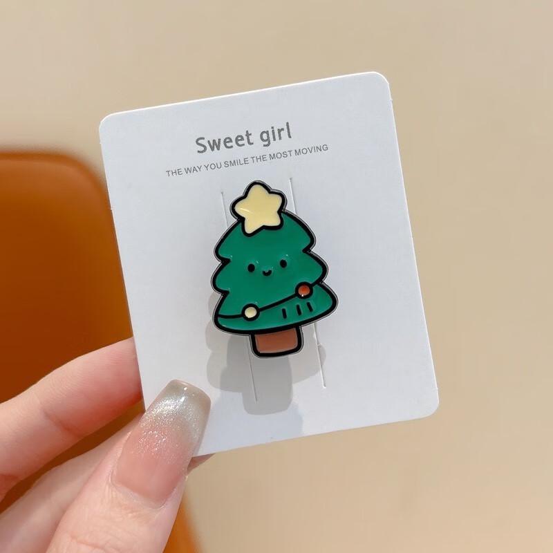 Fumaide Christmas Metal Brooch Pin Set