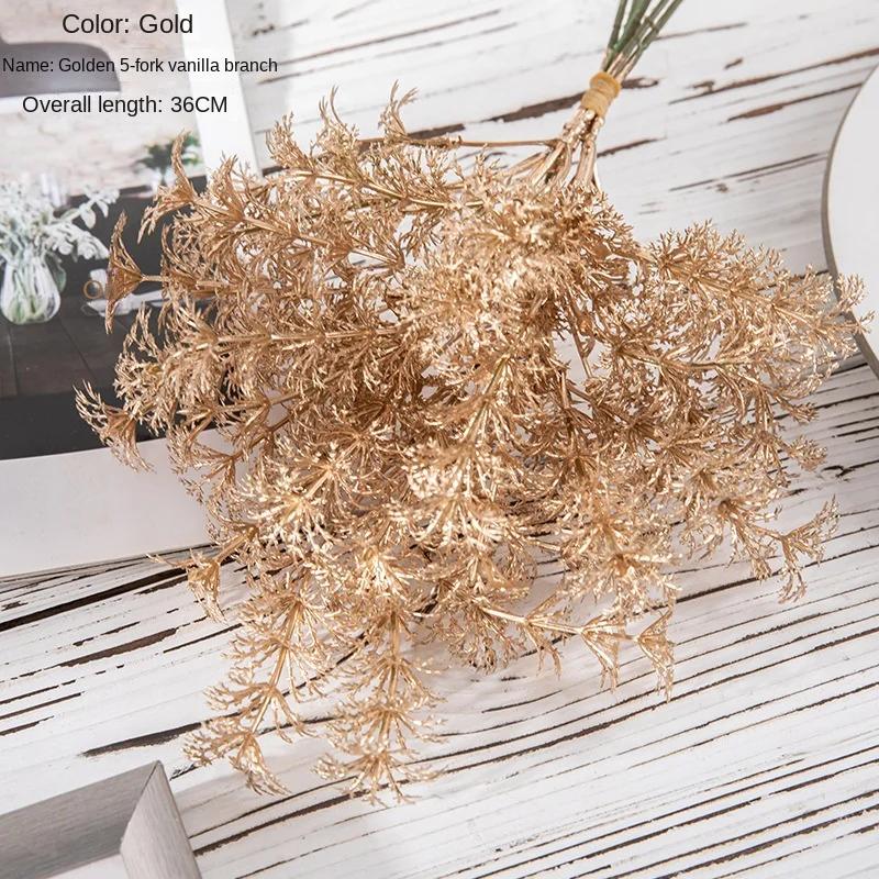 6pcs/set Artificial Flower Gold Christmas Flower New Year Flower Spray Gold Accessories Home Decoration Christmas Fake Flowers