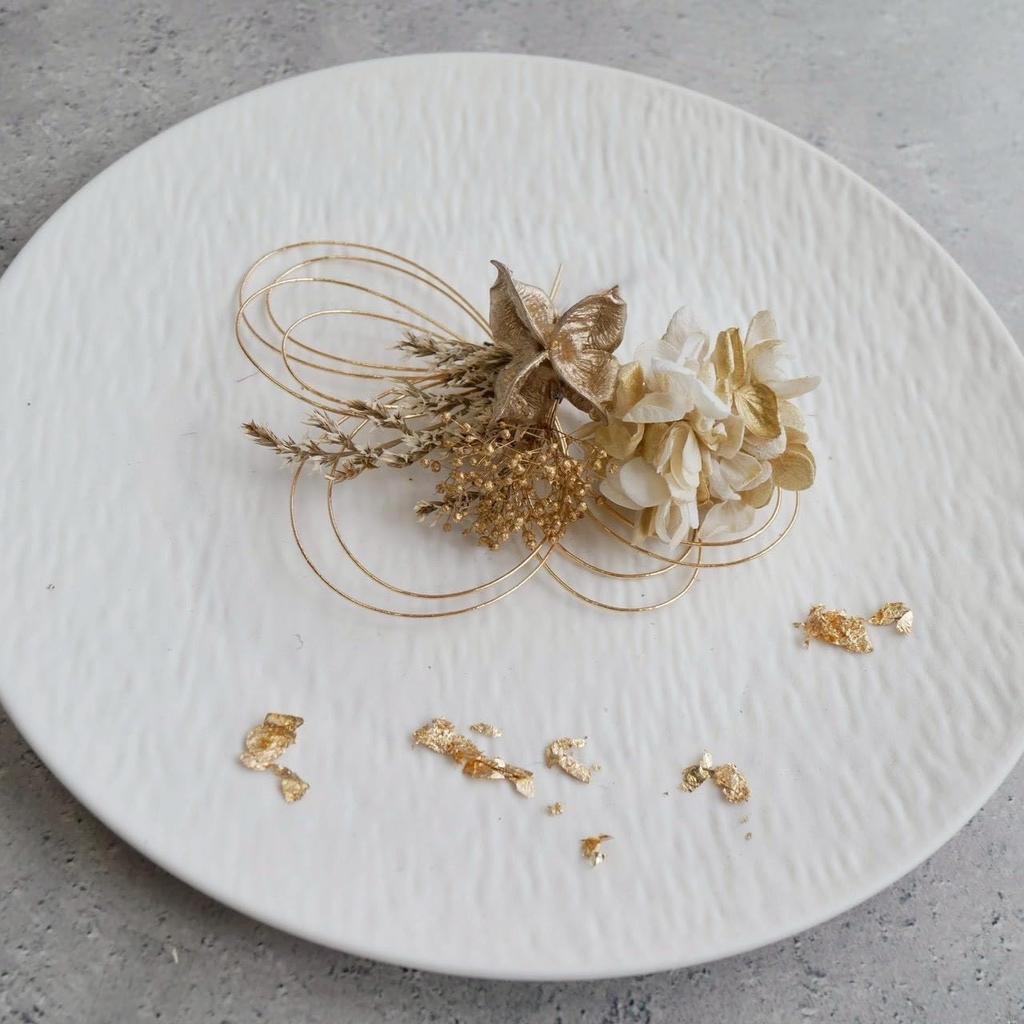 [Lomeri] Artificial Flower Hair Ornament for Coming-of-Age Ceremony, Graduation Ceremony, Furisode Kimono, Wedding, and Traditional Japanese Attire