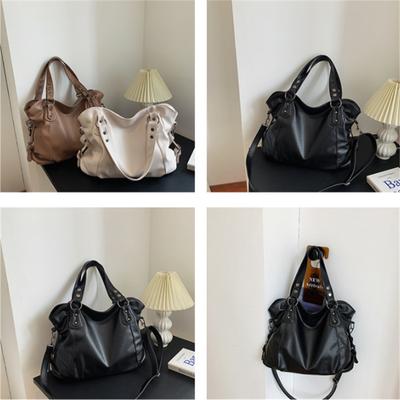 Sacs à bandoulière noirs de grande capacité pour femmes Grand sac shopper Couleur unie Sac à main souple à bandoulière Dame Sac fourre-tout de voyage