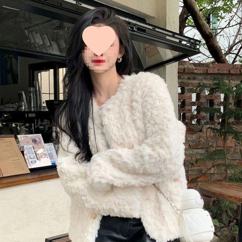 2025 Autumn/Winter Women's Petite Loose Lambswool Coat - Small Fragrance Style, Thickened Fur, Top Cotton Fabric.