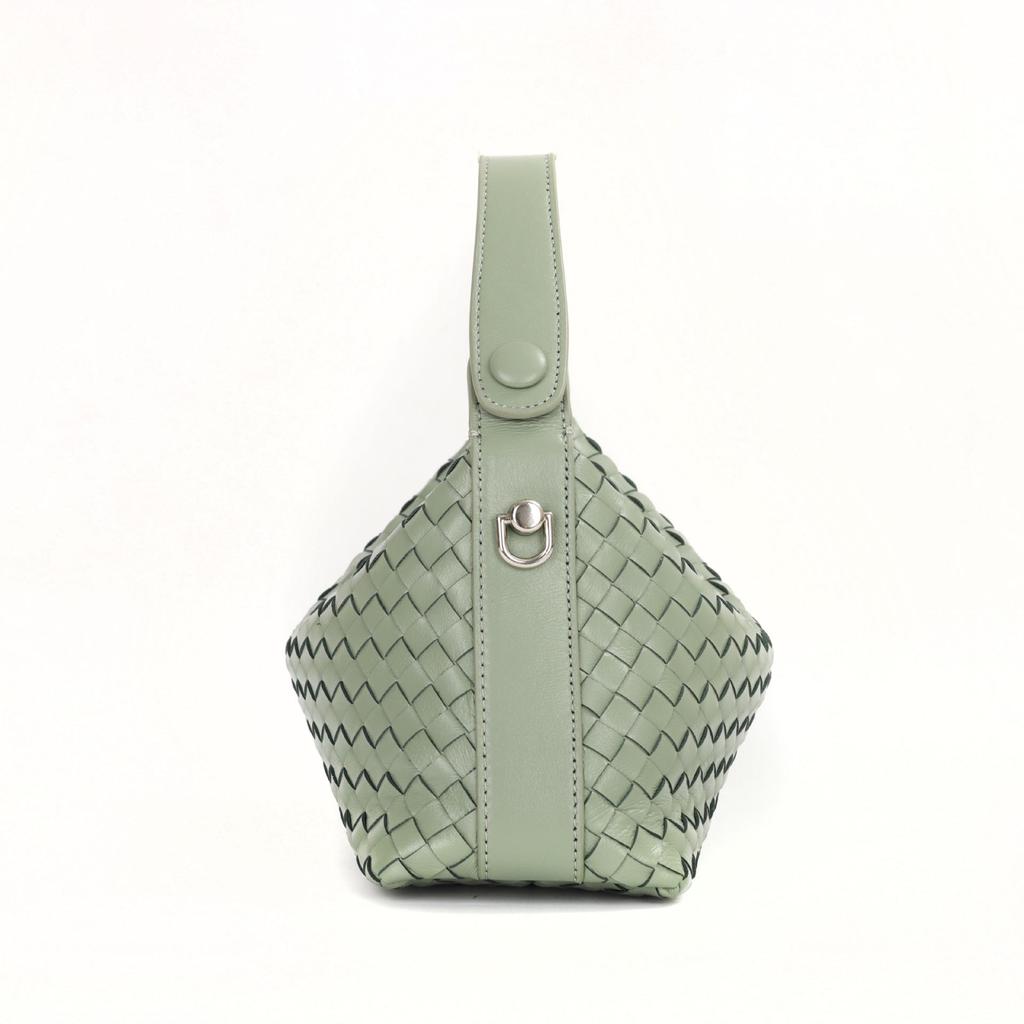 Handmade Lambskin Chain Crossbody Women's Dumpling Handbag