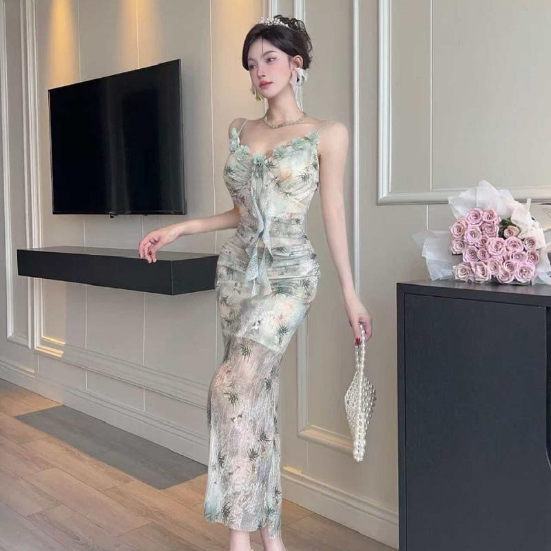 Elegant Slim-Fit V-Neck Mesh Print Camisole Dress