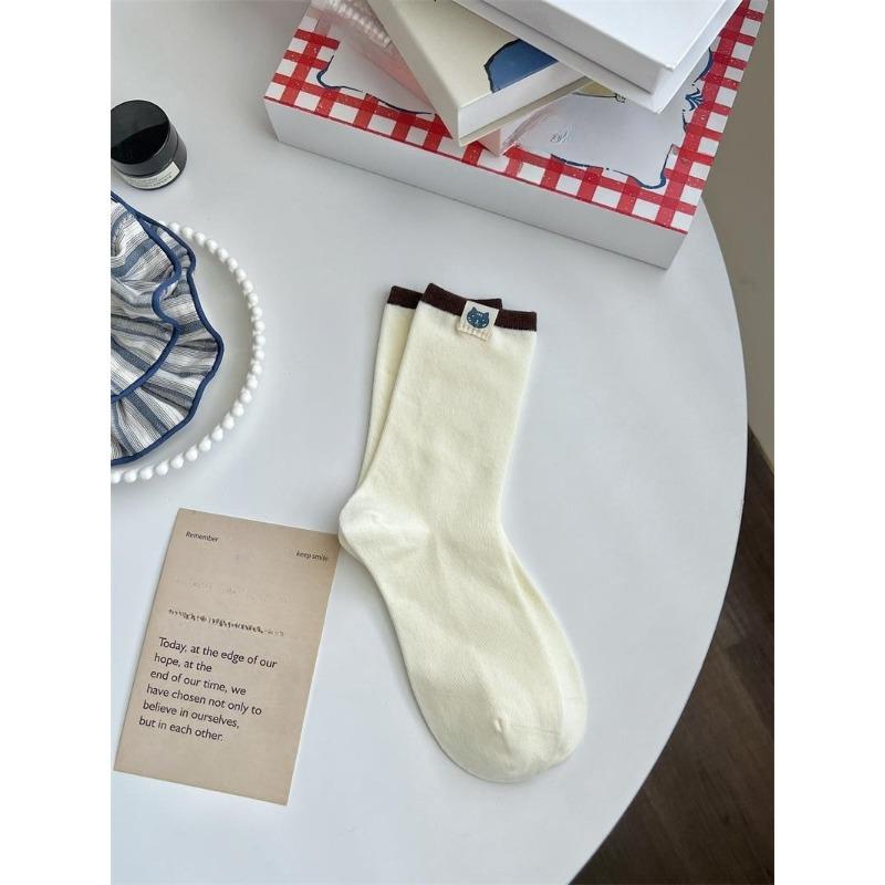 Ladies Spring and Autumn Simple Animal Embroidery Cloth Logo Medium Barrel Pile Socks