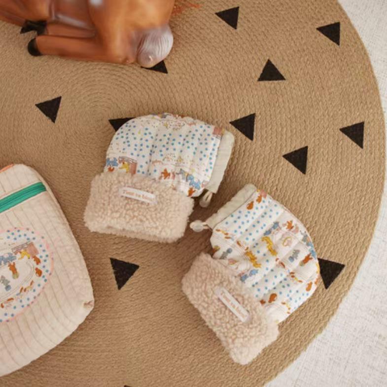 Korea Kids' Outdoor Scooter Quilted Cartoon Anti-freeze Gloves