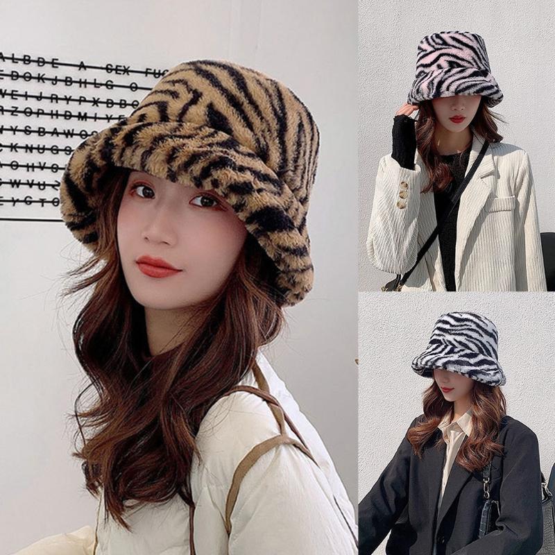 Caps with Flat Top for Warm Keeping Fuzzy Caps with Full-Covered Zebra Grain Decoration Hats Unisex Women Men