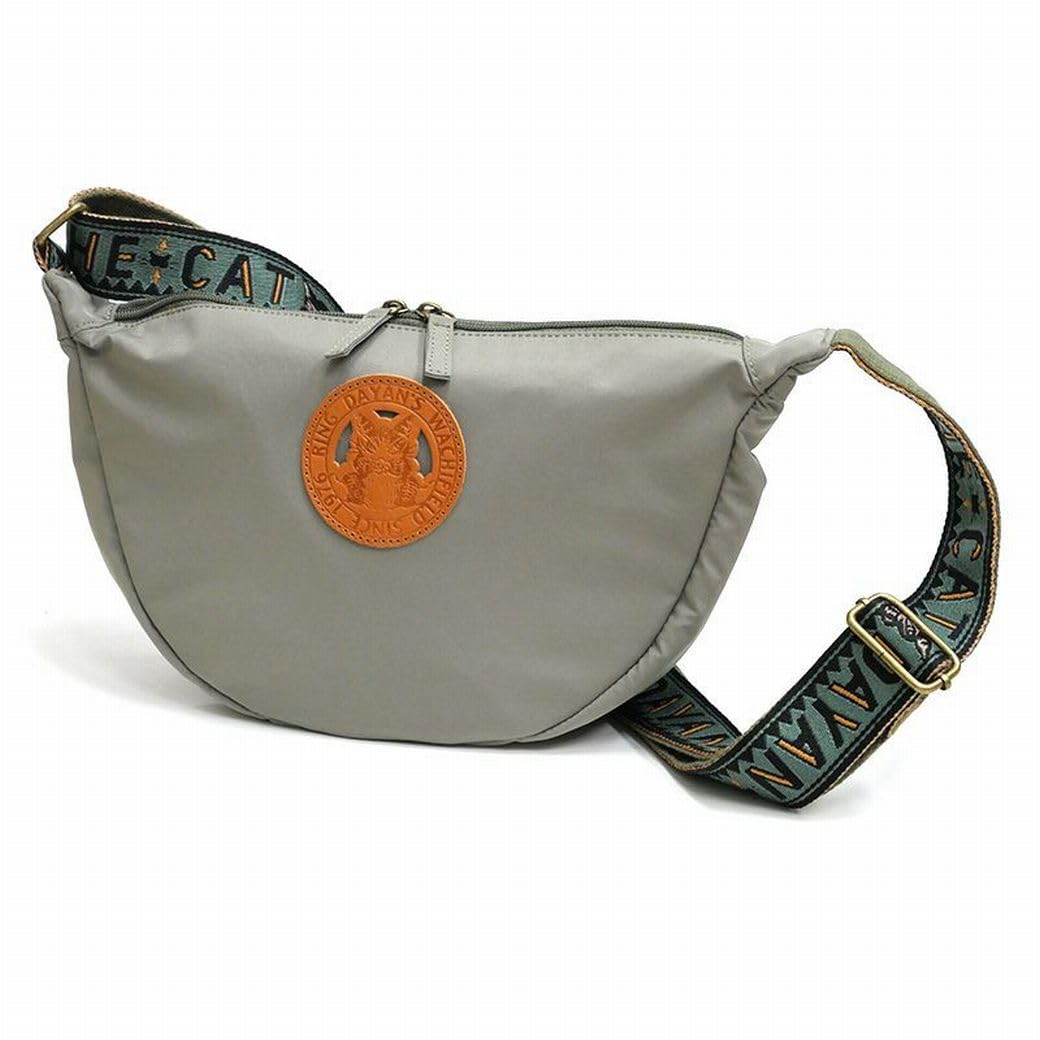 

[WACHIFIELD] DAYAN Shoulder Bag, Khaki, featuring Dayan the Cat, fits all your everyday items.