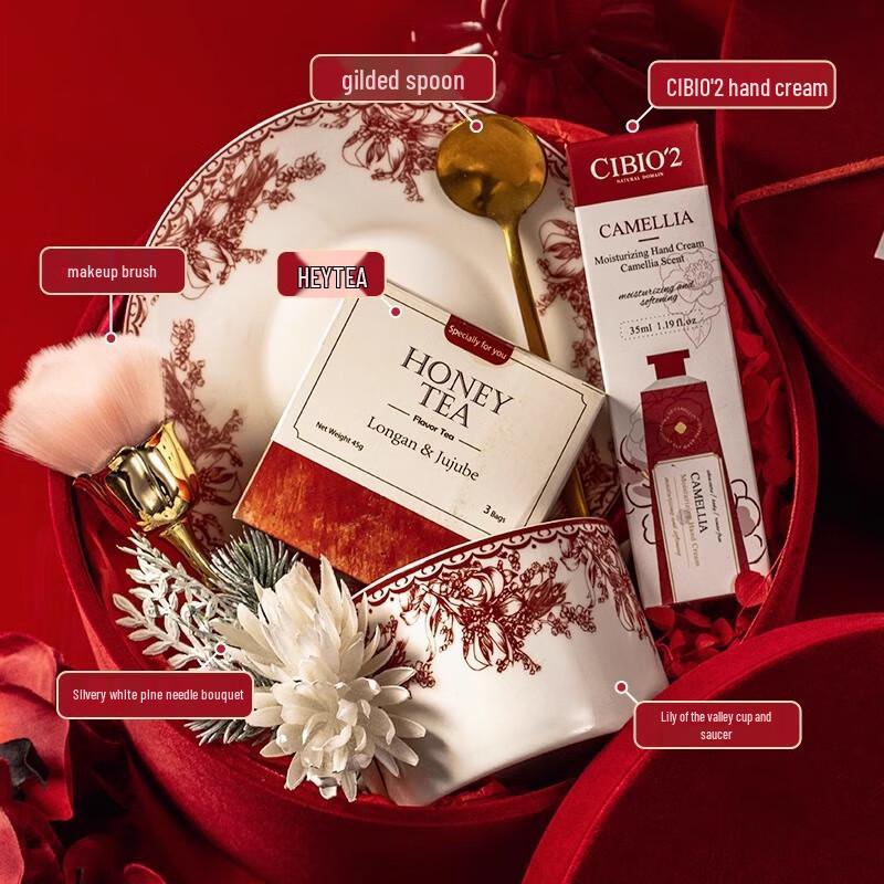 Red Velvet Tea Set & Beauty Gift Box