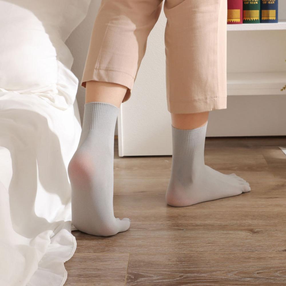 Split-toed Five Toe Mid Tube Socks Short Hosiery Five Finger Socks Sweat-absorbing   Running