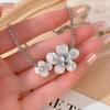 New Splicing White Flower Necklace High-end Sense Rhinestone Collarbone Chain Accessories Women Niche Design Neck Chain Accessories Women