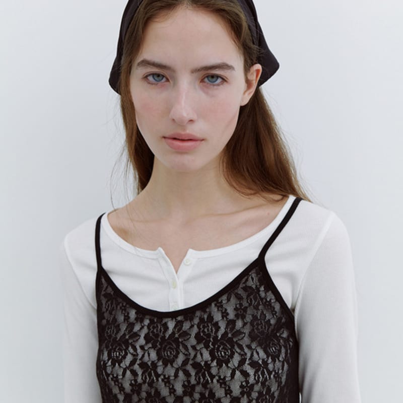 LO61 Carmen Silk Scarf in Black