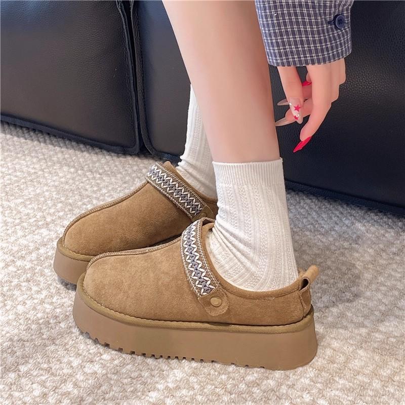 thick-soled snow boots women's new winter women's shoes piled and thickened thermal cotton shoes short tube low-top snow cotton
