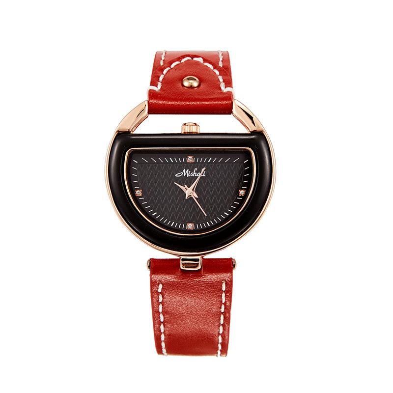 Fashion Trend Cowhide Strap Women'S Watch Retro Temperament Versatile Waterproof Watch Women