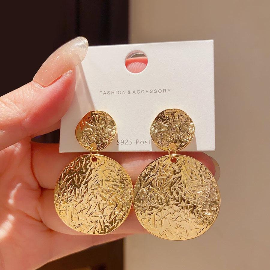 

1PAIR European and American geometric style large earrings, heavy industry metal cold wind earrings, women s niche design earrings