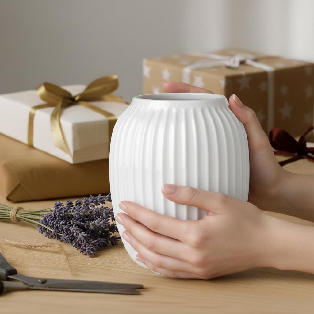 KAHLER Vase H200 White Hammershøi