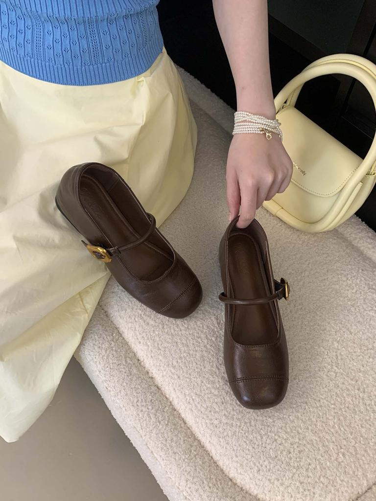 Retro Mary Jane Schuhe 2025 neu Französischer kleiner Duftstil elegant eckige Spitze flacher Ausschnitt Innenhöhenerhöhung Ein-Wort-Riemen Einzelne Schuhe
