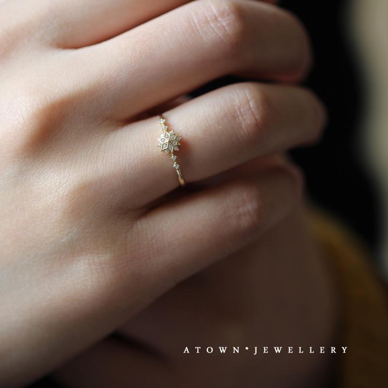 Exquisite Japanese Snowflake Women's Ring: 14K Gold-Plated S925 Silver, Platinum Commuting Style