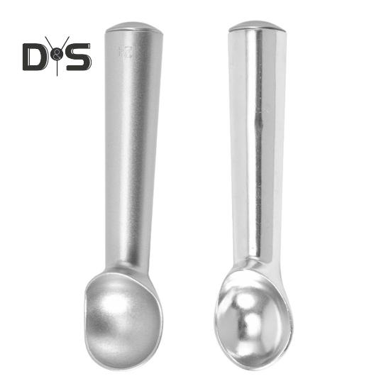 Tragbarer Eisportionierer. Rutschfester, praktischer, robuster Eisportionierer