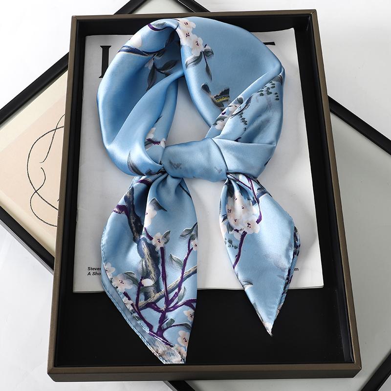 Yiran Shoe Industry Women's Square Silk Scarf For Luxury Scarf, Satin Hijab, Fashionable Envelopes, Hair Bands, Ribbons, Bandanas.