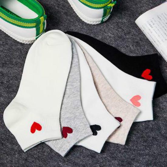 

Женские хлопковые носки до щиколотки с глубоким вырезом и вырезом в форме сердца