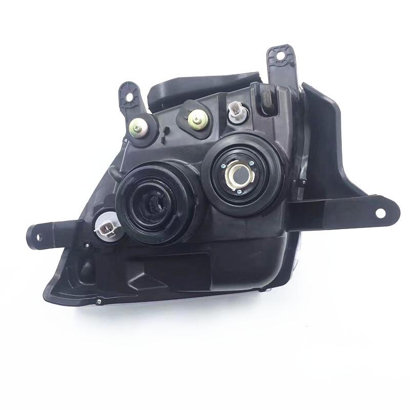 Fits 2007-2012 Isuzu D-MAX Headlight Assembly.