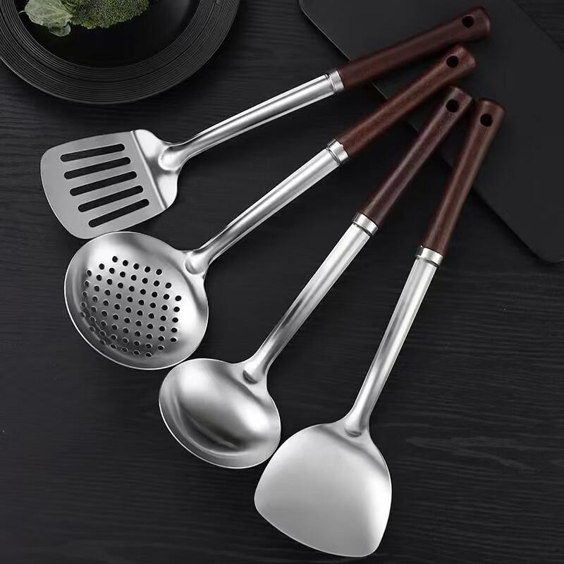 Stainless Steel Wooden Handle Kitchen Utensil Set