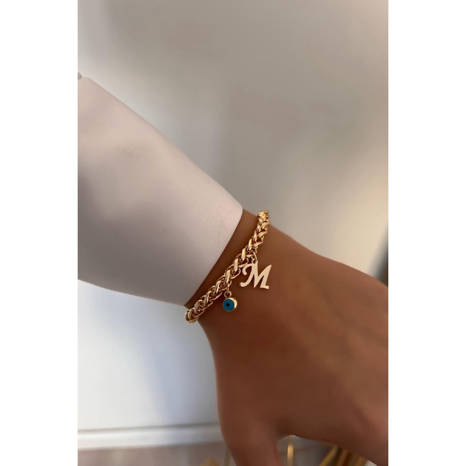 

Персонализированный толстый браслет-цепочка с буквой М и сглазом 20 cm