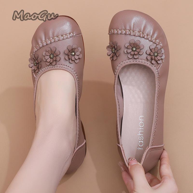 Comfortable Non-Slip Flat Shoes for Women Soft Sole Elderly Ladies Moccasins Spring Autumn Mom Grandma Casual Shoes Slip on