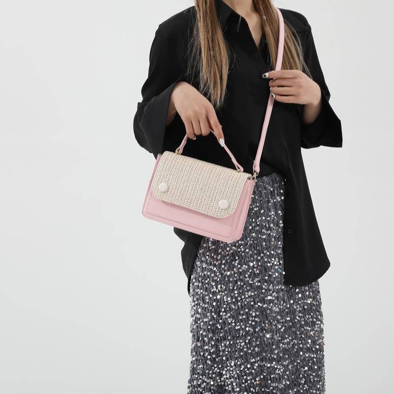 Contrasting Color Woven Fashionable Casual Handbag Bag for Women New Spring Simple and Fashionable Straw Woven One-shoulder Crossbody Bag