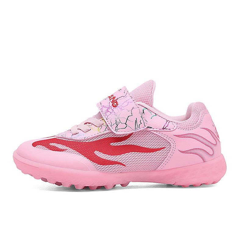 New Boys and Girls Breathable Comfortable Sports Casual Shattered Nails Football Shoes Games Children Students