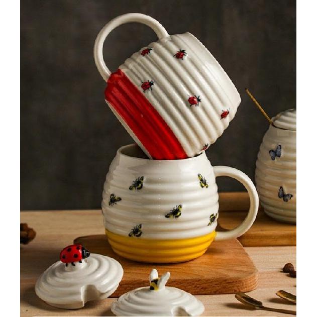 123Arts Ceramic Mug, Ladybug Coffee Mug with Spoon and Lid, Stripe Relief Cup, Water Cup