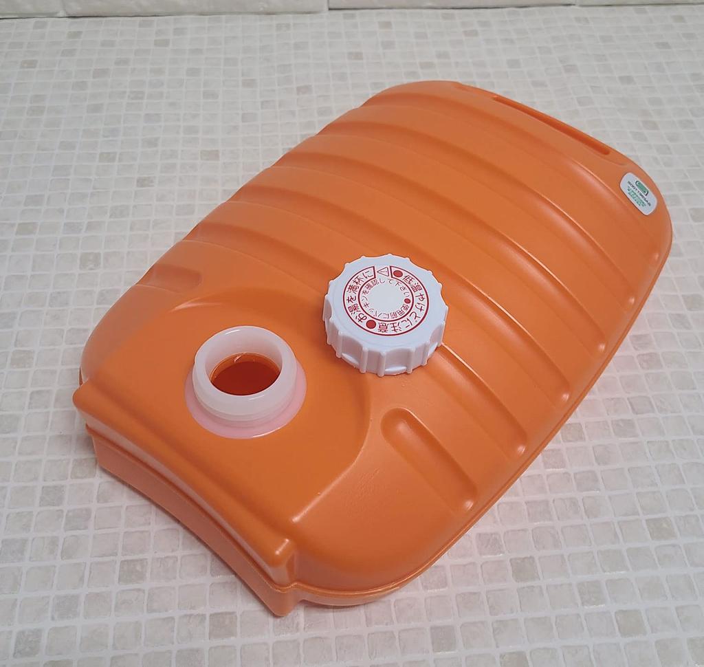 Doi Metal Chemicals Standing Hot Water 223118 Bottle, Dome, 2.8L,