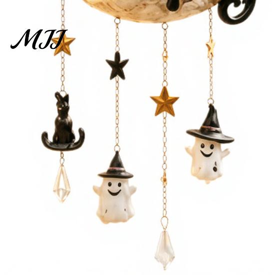 Vintage Resin Animal Garden Decor Solar Moon Black Cat Wind Chime Light, Powered Hanging Lamp, Waterproof Halloween Decorative Ghost Lights