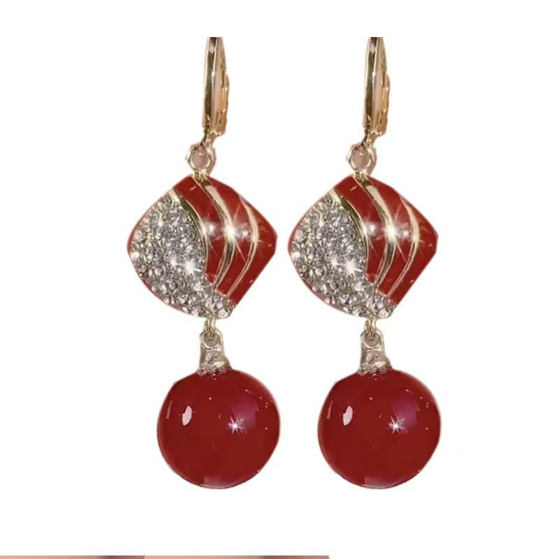 Elegant Cat's Eye Diamond Enamel Rhombus Earrings – Exquisite High-End Fashion Ear Jewelry