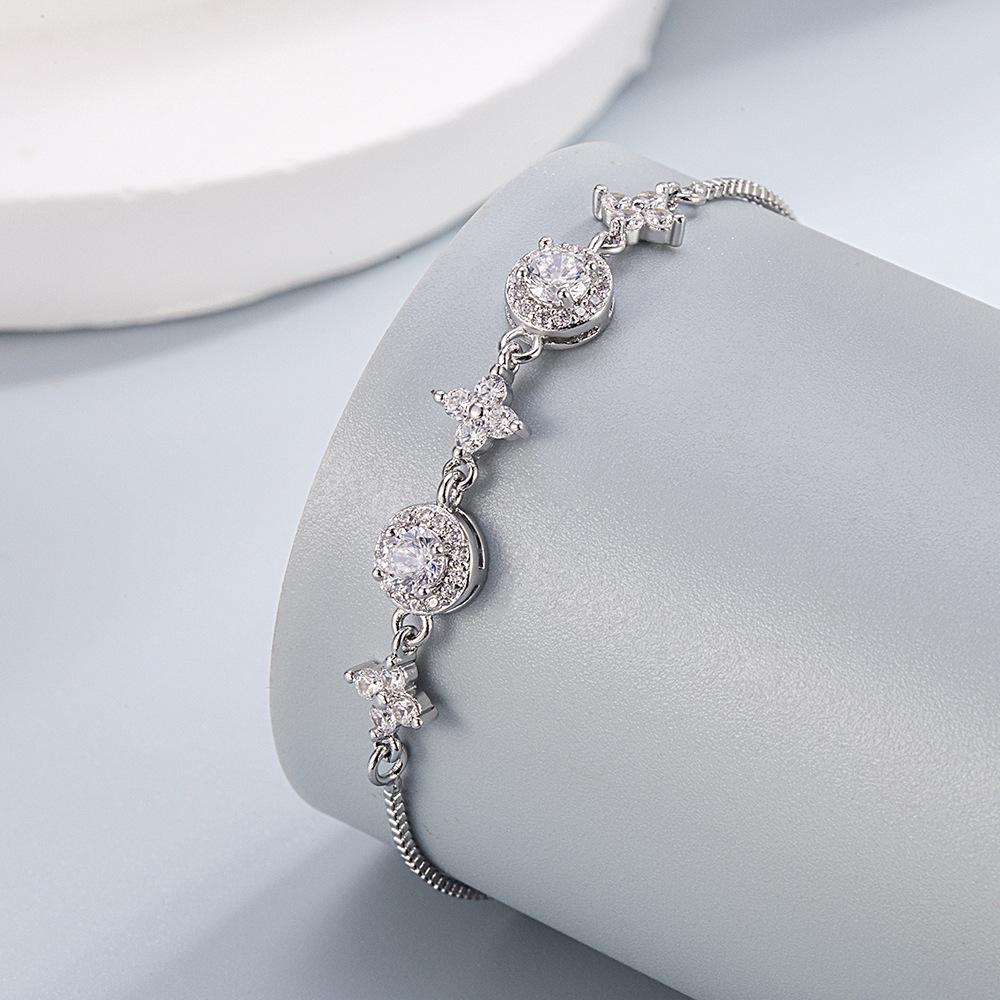 925 Silver Bracelet Four-leaf Round White Zircon Ladies Fashion Simple Birthday Party Wedding Anniversary Jewelry Gift