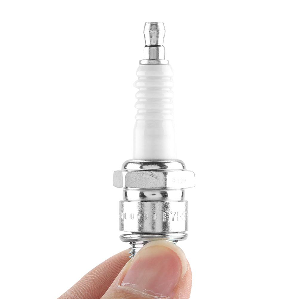 1Pc Spark Plug B7HS 5110 for Yamaha 2 Stroke 15HP Outboard Engine