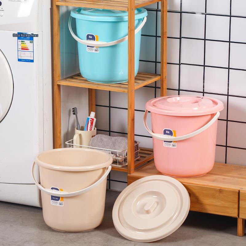 Portable Round Plastic Bucket with Lid - Thickened for Household Use, Storage, Cleaning, and Children's Beach Fun