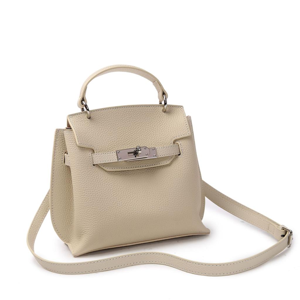 Cowhide Women's Bag with One Shoulder Oblique Span, Niche Fashion and Generous Practical Shell Shopping Bag Oblique Span Bag