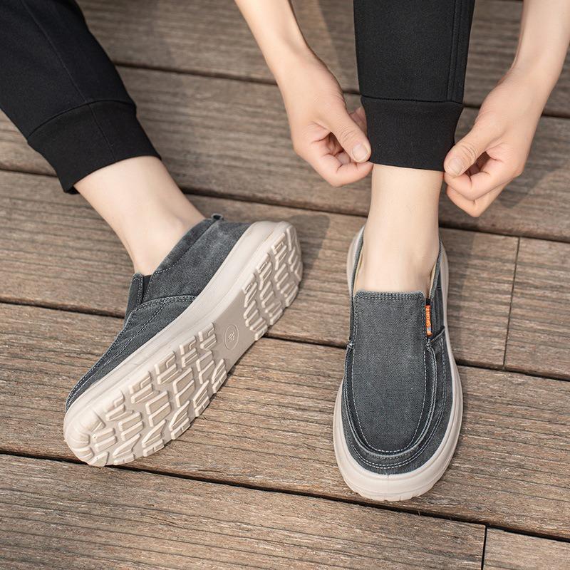 New lazy one-pedal canvas shoes men's breathable wide-headed thick-soled non-slip casual shoes men's washed cloth shoes summer