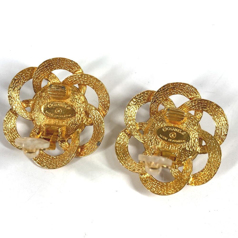 CHANEL vintage Faux Pearl Flower Accessories Earrings Metal Gold