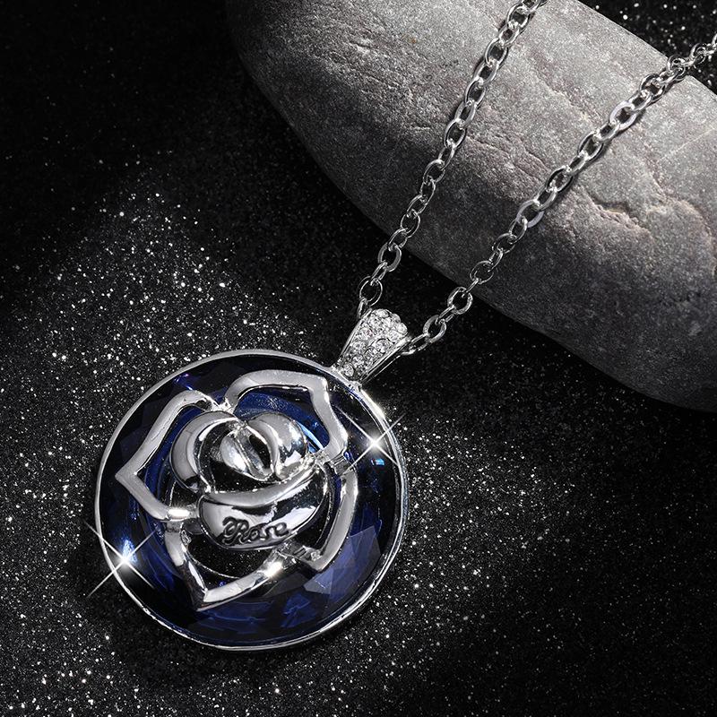 

Красивое длинное женское ожерелье-подвеска с кристальным цветочным дизайном в виде розы, стильный аксессуар Crystal WhiteBlue