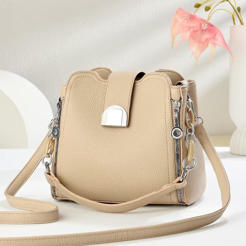 Fashion bucket bag New messenger bag Women's versatile shoulder women's bag Casual handbag