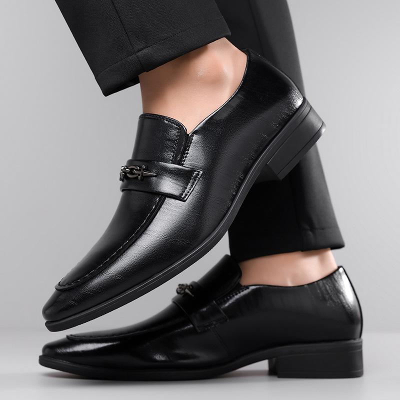 Luxury New Designer Men's Pointed Pu Leather Dress Business Casual Shoes Metal Button Loafers Wedding Dress Homecoming Footwear