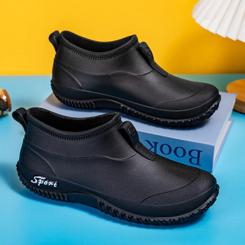 

Fashion casual versatile wear-resistant camouflage rain shoes women s water shoes rain boots waterproof short rubber shoes labor water boots 36