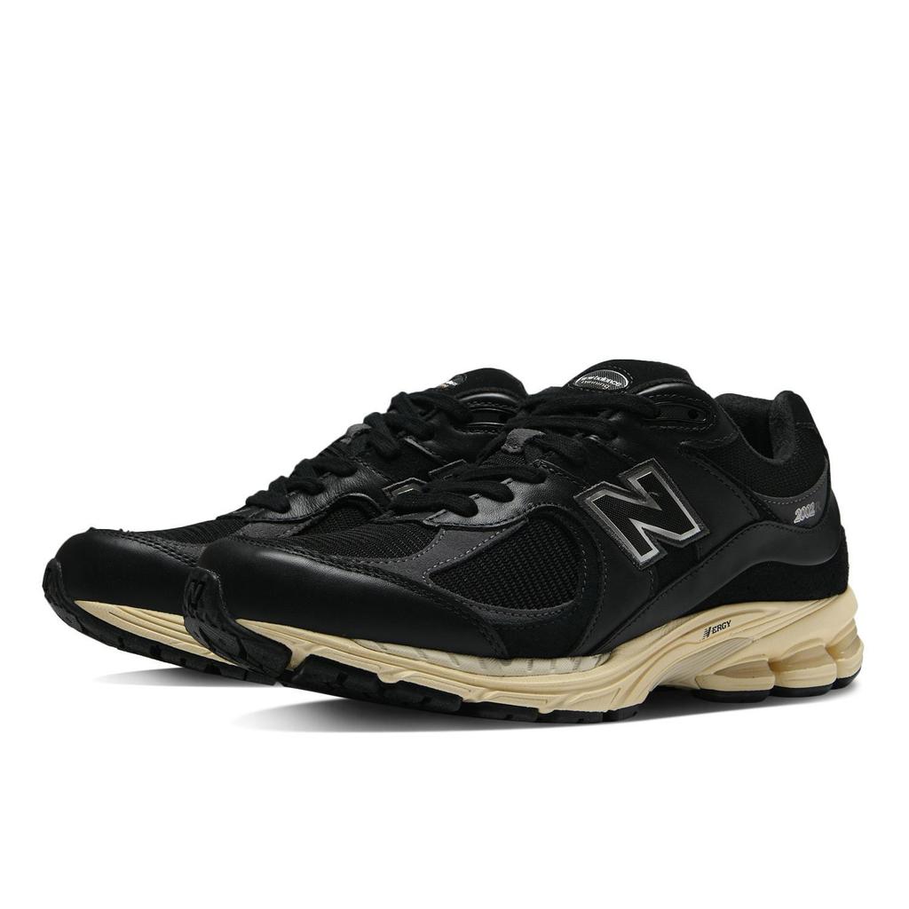 M2002RIB New Balance 2002R Vintage Black (Men's)