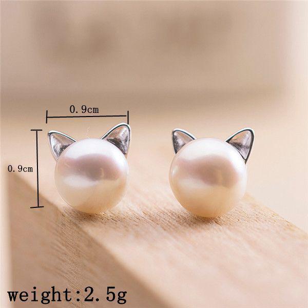 Elegant European and American 925 Silver Pearl Cat Earrings